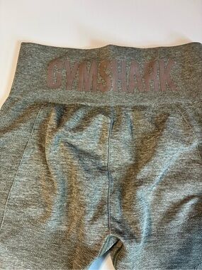 Gymshark Heather Gray Top with Black Logo Tag